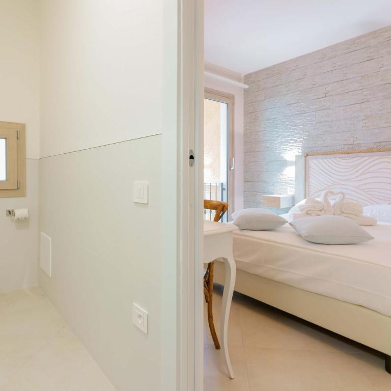 La Rosa dei Venti Guesthouse - Camera Matrimoniale con Bagno Privato - 5