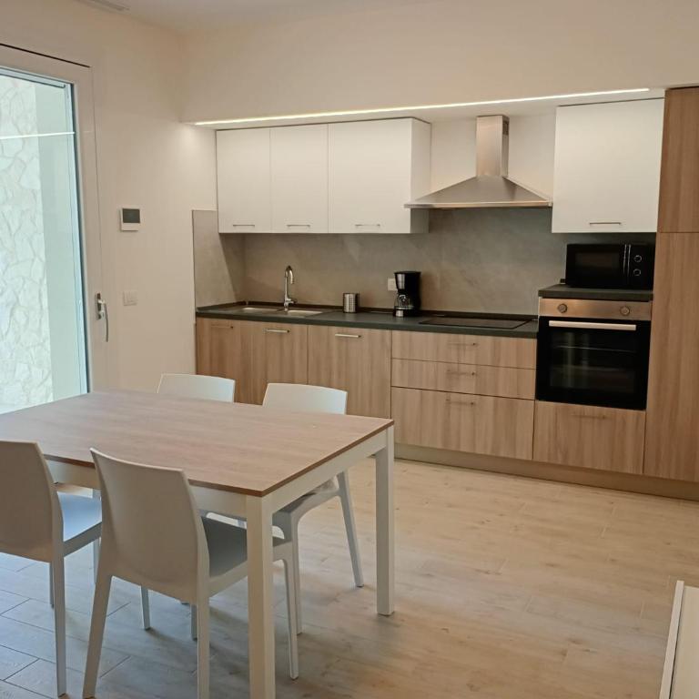 Residence Florinas con piscina - Family Apartments Lido di Jesolo - Appartamento - Piano Terra - 16