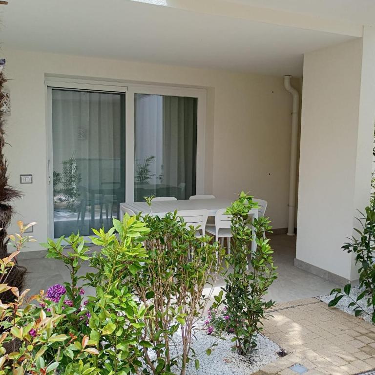 Residence Florinas con piscina - Family Apartments Lido di Jesolo - Appartamento - Piano Terra - 18