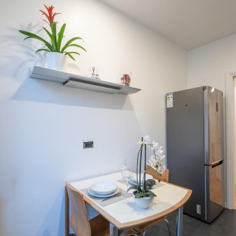 Benny Gold - Elegant apartment right next to the METRO - Appartamento con 2 Camere da Letto - 19