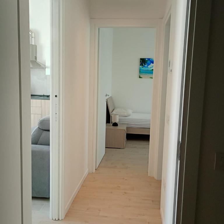 Residence Florinas con piscina - Family Apartments Lido di Jesolo - Appartamento con 2 Camere da Letto e Terrazza - 13