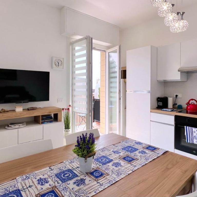 Bilocale Italia con vista mare - Appartamento con 1 Camera da Letto - 5