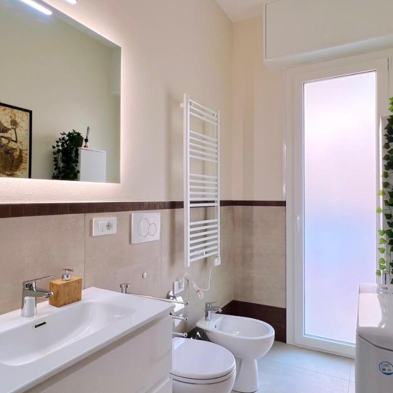 Bilocale Italia con vista mare - Appartamento con 1 Camera da Letto - 11