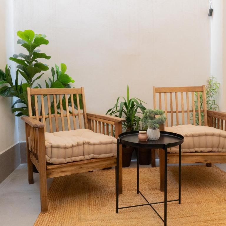 Stylish downtown charm - One-Bedroom Apartment - 5