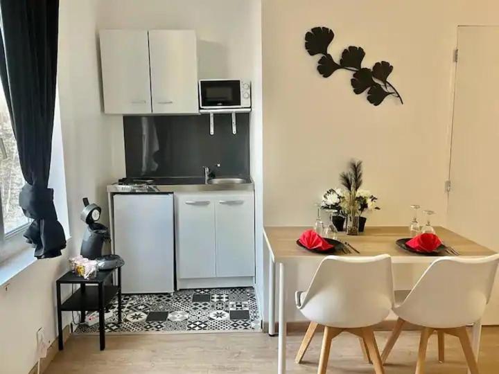 Tulipe 14 cocon romantique proche centre-ville - Apartment mit 1 Schlafzimmer - 7
