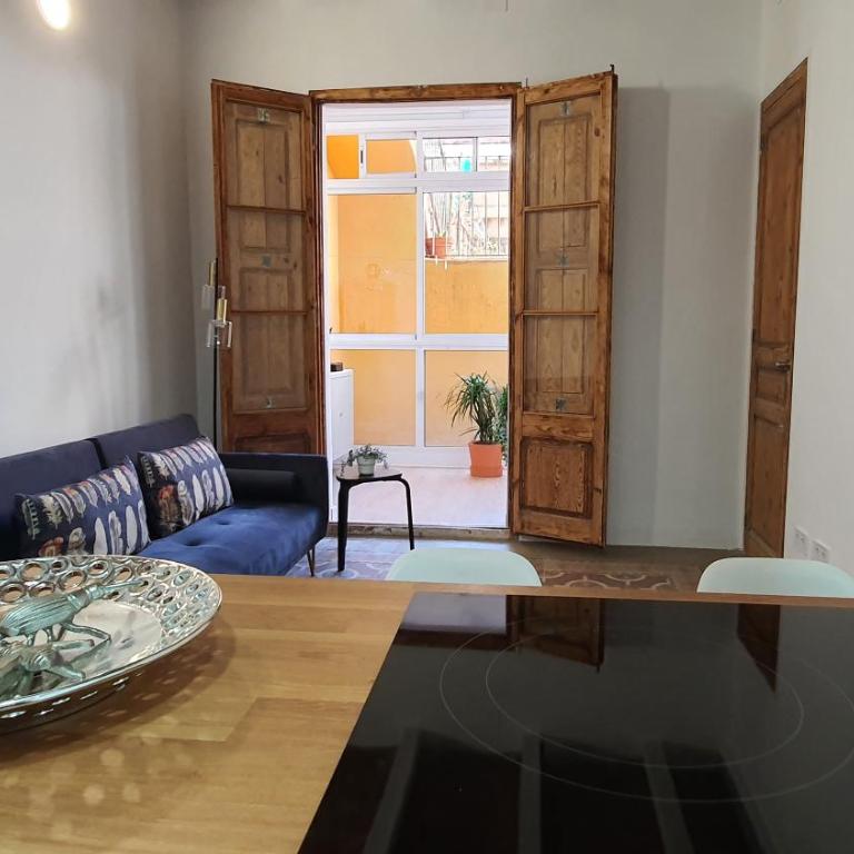Miro Park céntrico 5pax - Three-Bedroom Apartment - 2