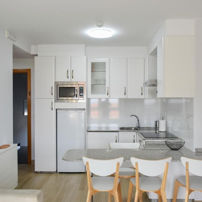 Apartamentos Rozas Vellas - Apartamento de 1 dormitorio con vistas al mar - 5