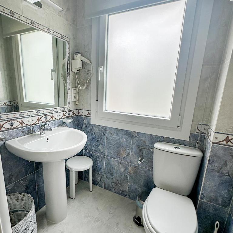 Apartamentos Rozas Vellas - Apartamento de 2 dormitorios con vistas al mar - 13