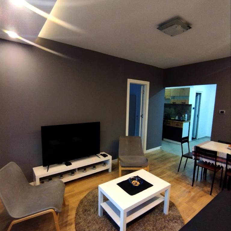 Sava square apartment - Apartment - 2