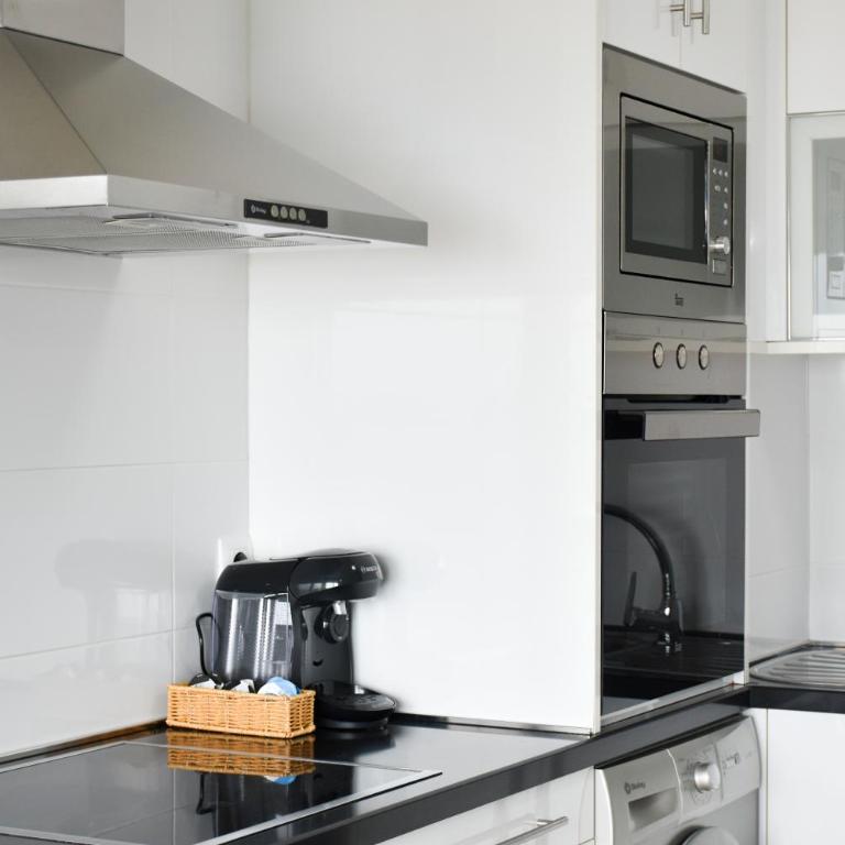 Apartamentos Rozas Vellas - Apartamento de 3 dormitorios con balcón y vistas al mar - 4