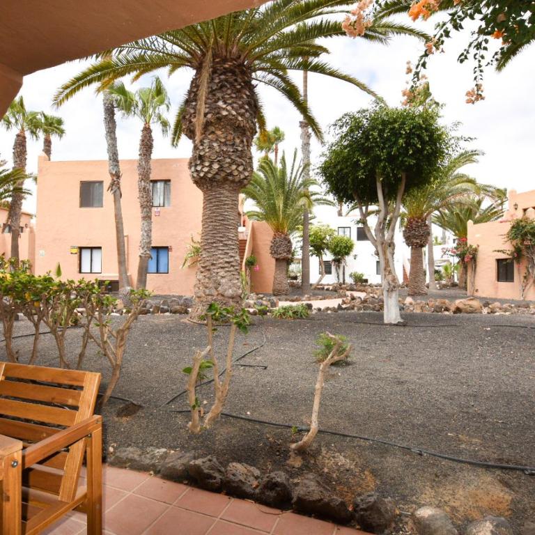 Book Jet - OASIS CORRALEJO Apartments Pool & WIFI - Apartamento de 1 dormitorio con terraza - 1