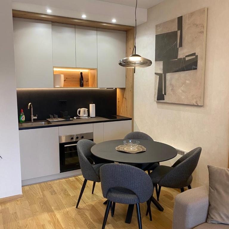 Titova Vila - Golden Peak Residence - One-Bedroom Apartment - 3