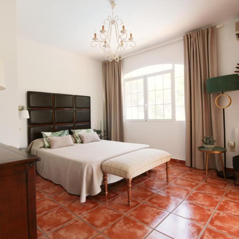 Villa con piscina en Altea - Casa de 5 dormitorios - 35