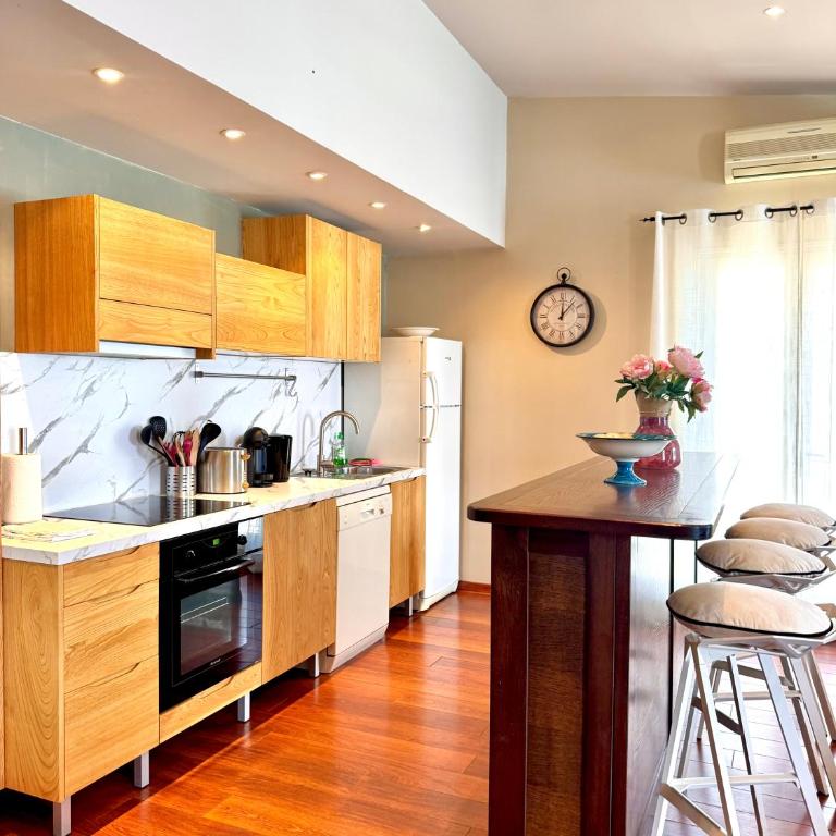 Appartement vue mer Christophe Colomb 140m2 - Two-Bedroom Apartment with Sea View and terrace - 6