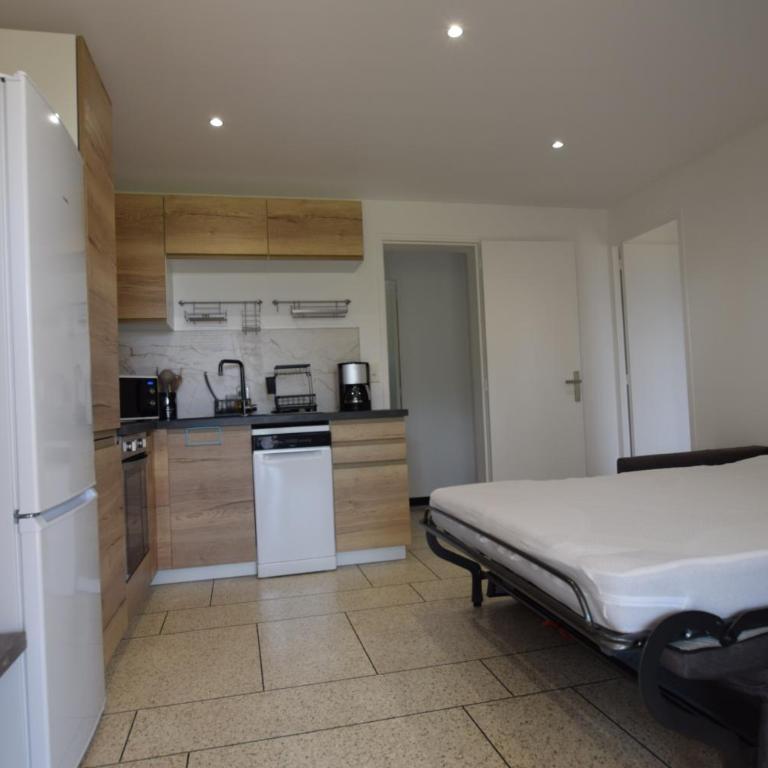 SETTE B Locations T3 Bas Villa - Two-Bedroom Apartment - 6