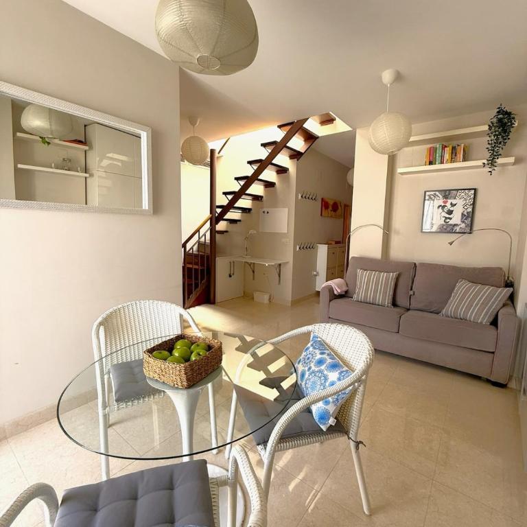 Sunny & cosy beach penthouse - Apartamento de 1 dormitorio - 2