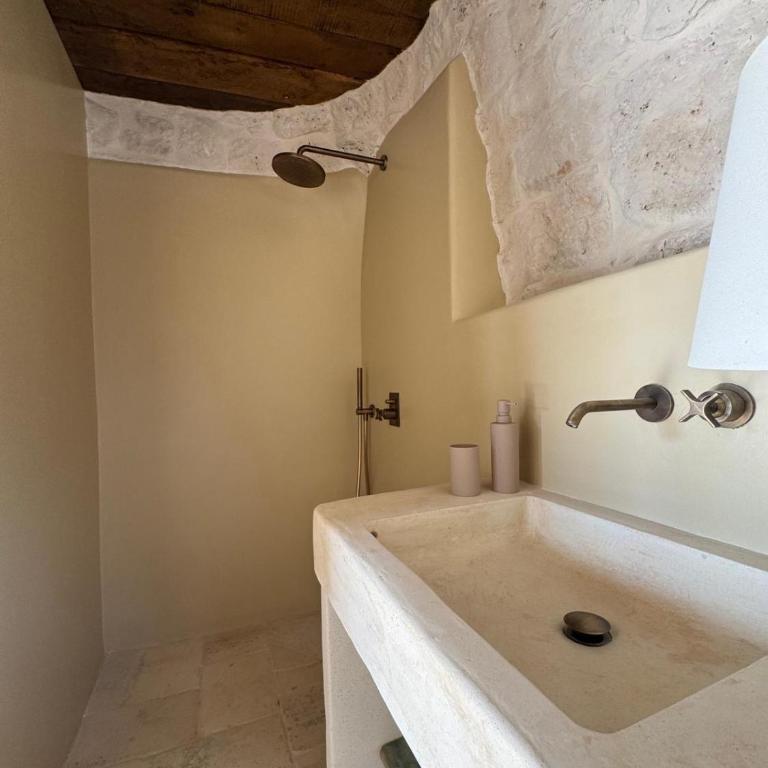 Trulli e Frasche - Deluxe Triple Room - 3