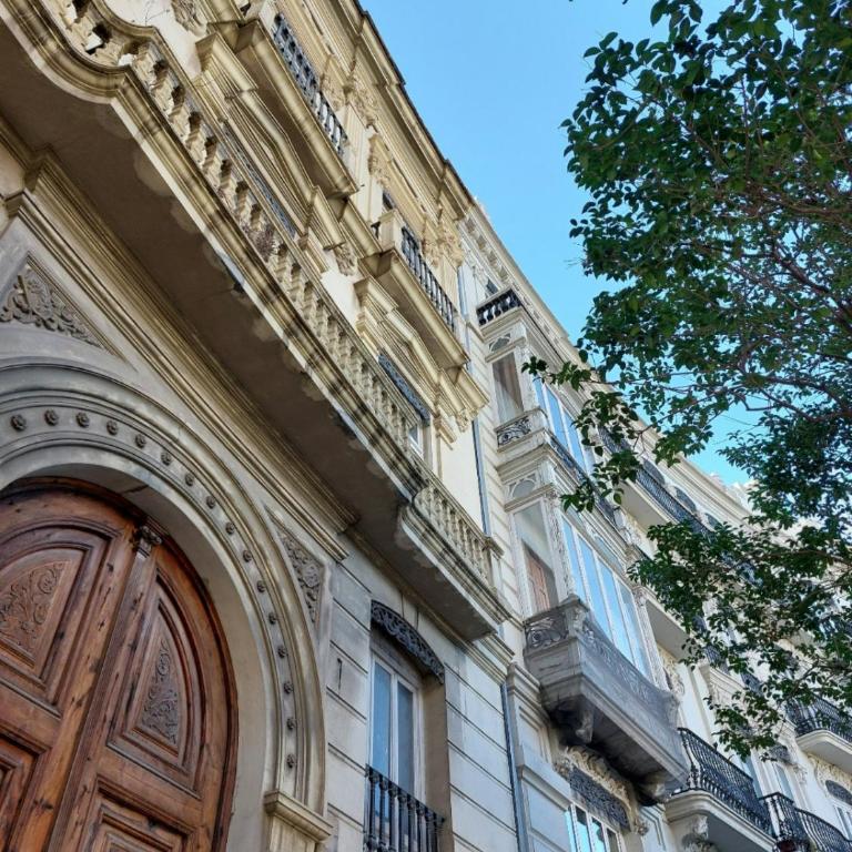 Casa Pedro Cabanes - Three-Bedroom Apartment - 25