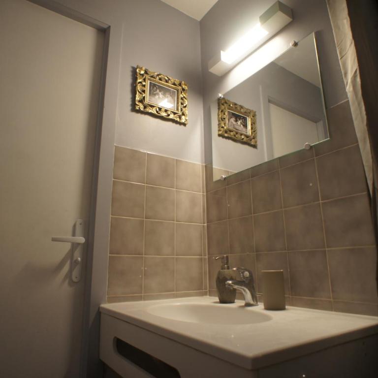 Cozy studio between the lake and the mountain - Appartement 1 Chambre - 8