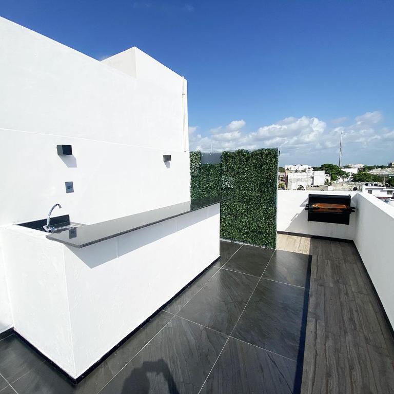 WorkSpace-Reliable WIFI-AC close to everything - One-Bedroom Apartment - 19