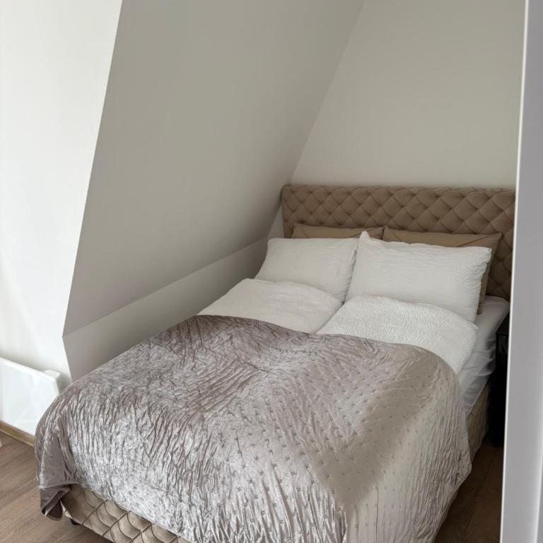 Divčibarski pogledi - Apartman sa Pogledom na Planinu - 2