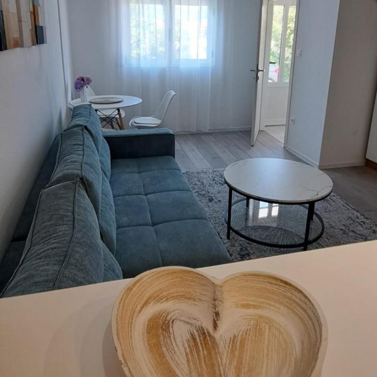 Amora Apartments - FREE parking - Deluxe One-Bedroom Apartment - 5