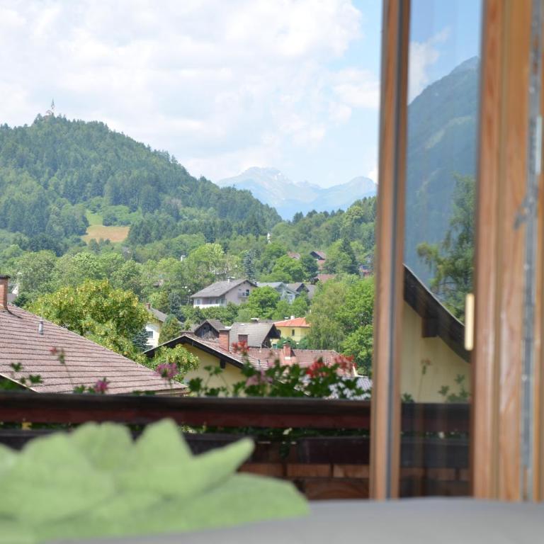 Landhaus Königsreiner - Doppelzimmer mit Balkon - 6
