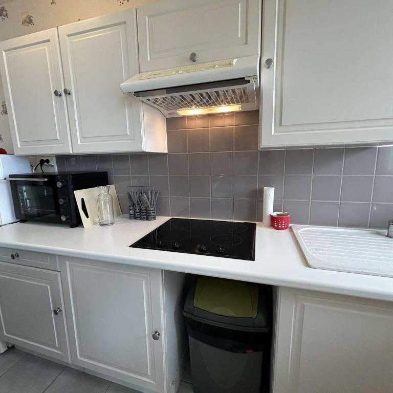 Studio lumineux avec grand balcon à Saint-Jean-de-Monts - 4 couchages - FR-1-224C-176 - Appartement (3 Adultes) - 4
