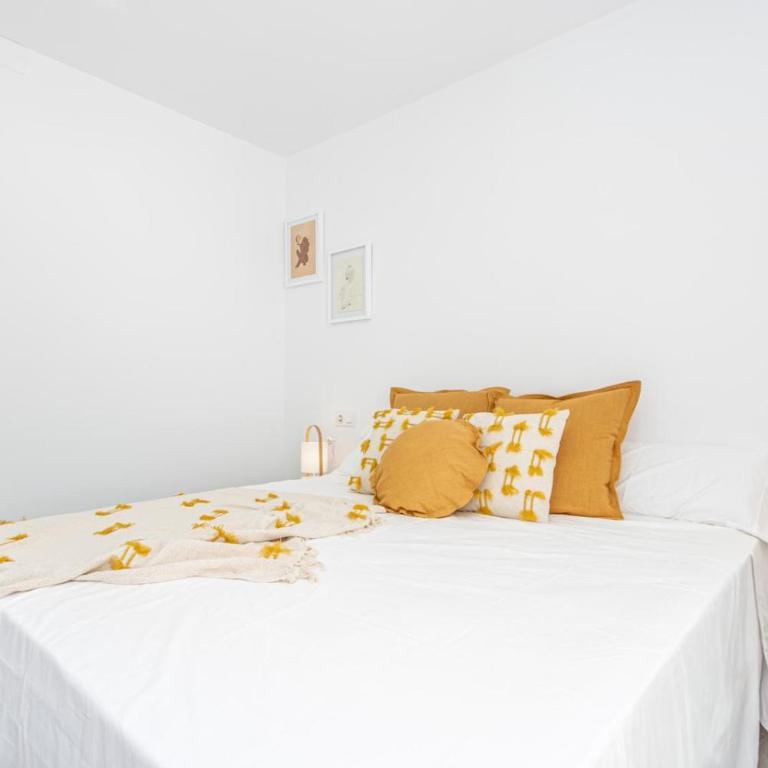 Milenial Immo GC - Garden apartment near the beach - Two-Bedroom Apartment with Garden View - 10