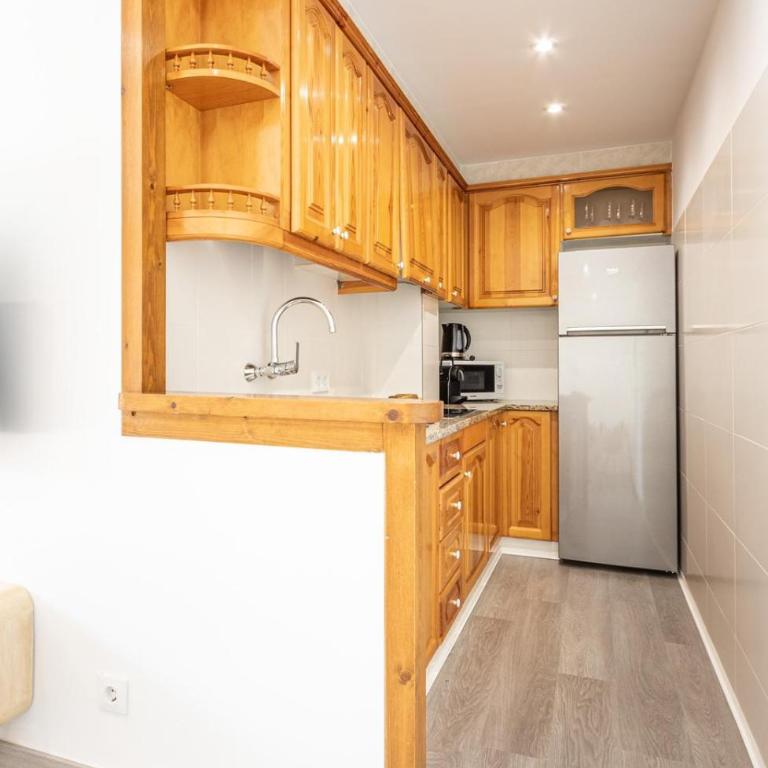 Milenial Immo GC - Garden apartment near the beach - Two-Bedroom Apartment with Garden View - 5