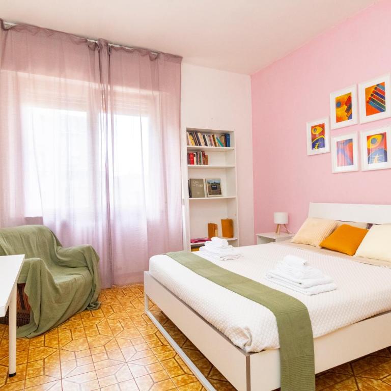 casa a colori - Camera Matrimoniale Standard con Bagno in Comune - 1