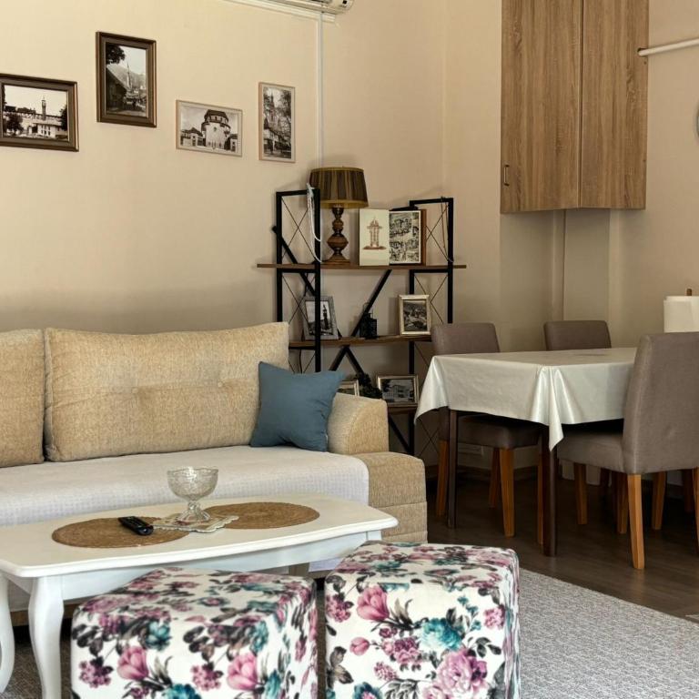Apartment Emina - Old Town - Apartman sa 2 Spavaće Sobe - 1