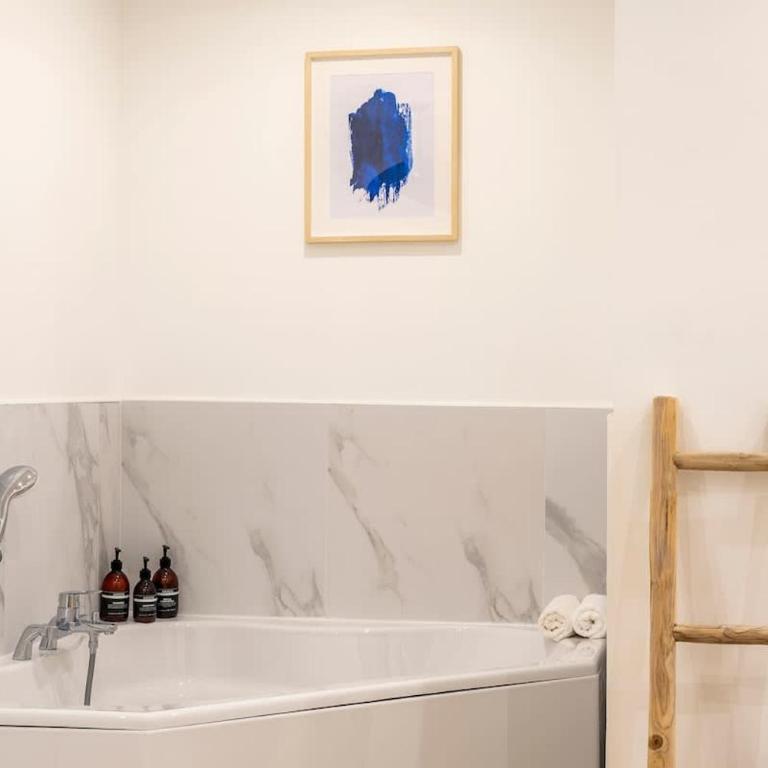 Keyz - Central 2 Bedrooms near the Picasso Museum - Appartement - 16