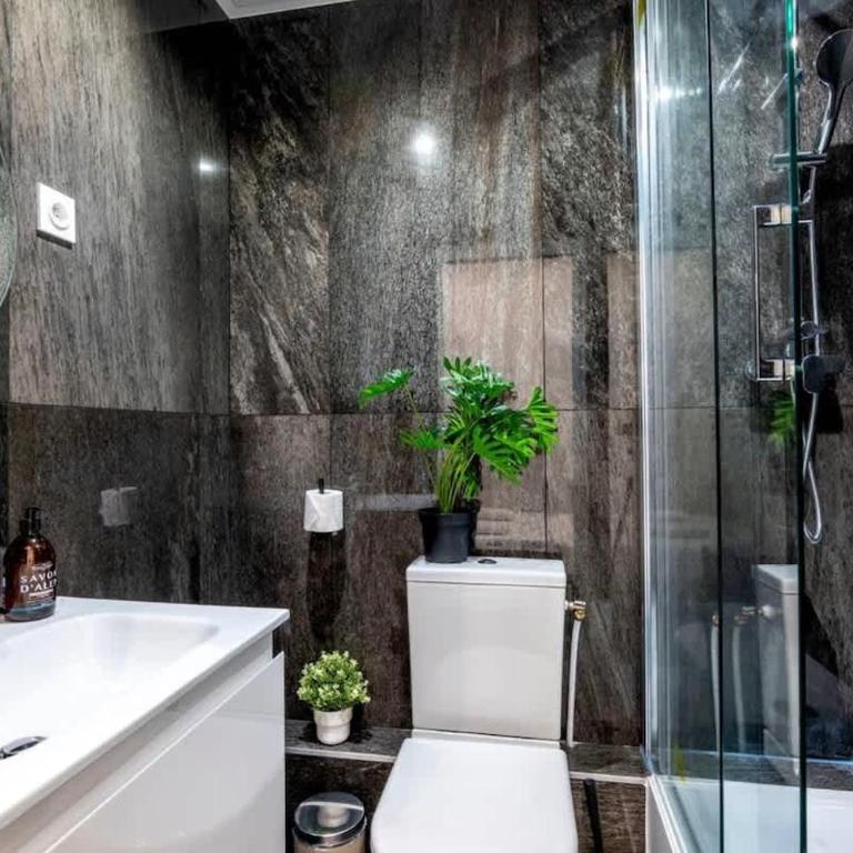 Keyz - Central 1 Bedroom near the Picasso Museum - Appartement - 11