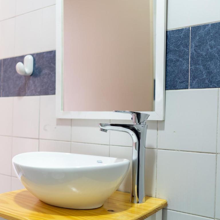 Hotel PUERTO A - Habitación Triple - 6