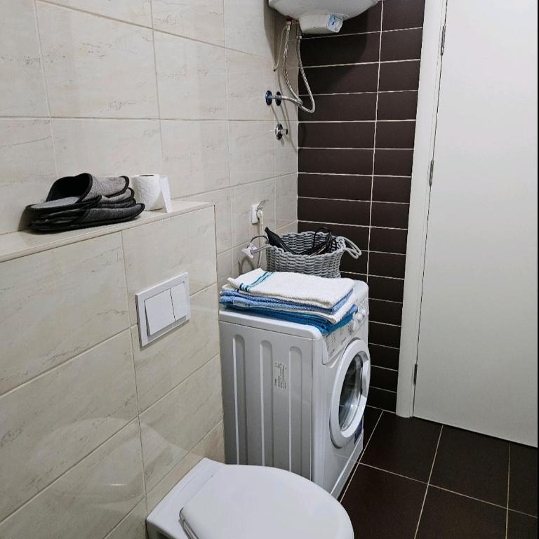 Comfort pored Klinickog Centra - Apartman sa 2 Spavaće Sobe - 11