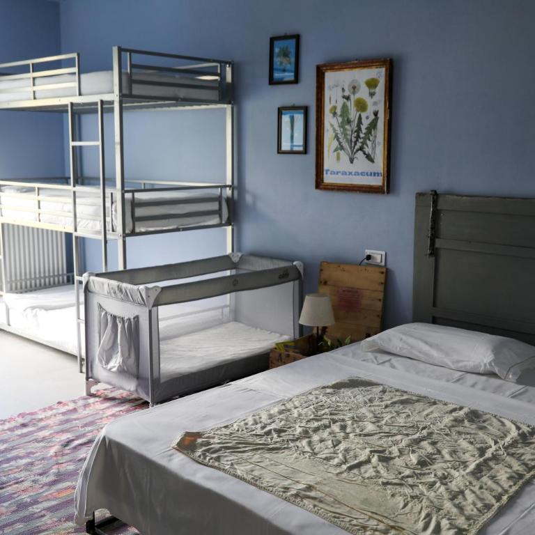 Casa Colet - Chambre Familiale avec Salle de Bains Privative - 3