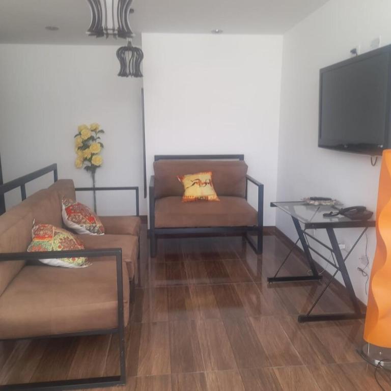 Apartment with a beautiful view and peace - Three-Bedroom Apartment - 4