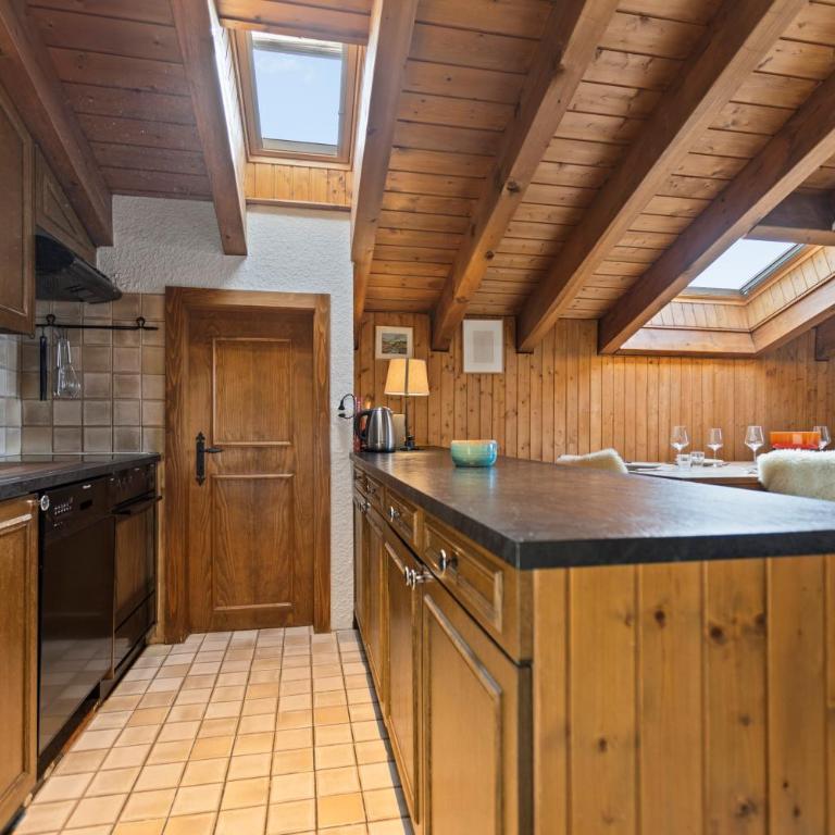 Piscine, Ski & Vue sur le lac - Crans 6 pers - Appartement 3 Chambres - 15