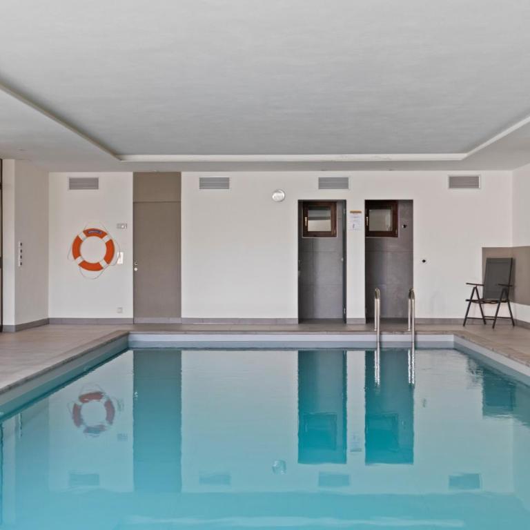 Piscine, Ski & Vue sur le lac - Crans 6 pers - Appartement 3 Chambres - 42