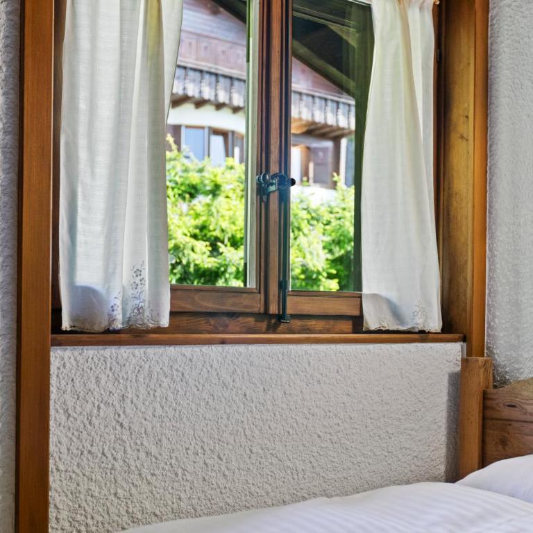 Piscine, Ski & Vue sur le lac - Crans 6 pers - Appartement 3 Chambres - 31