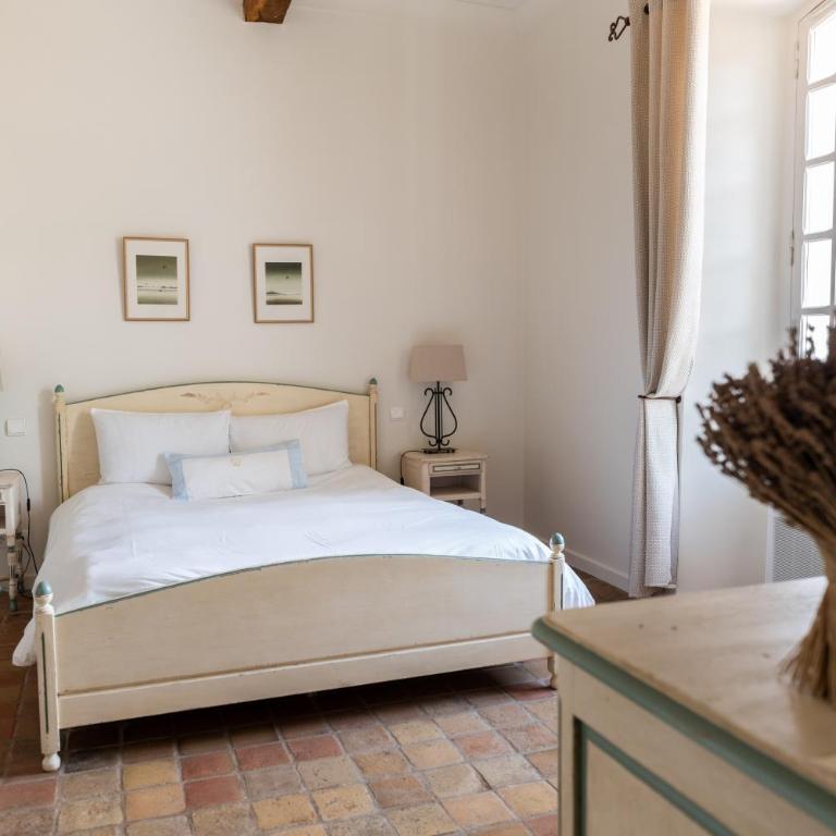 Château les Crostes - Chambre Double Standard - 6