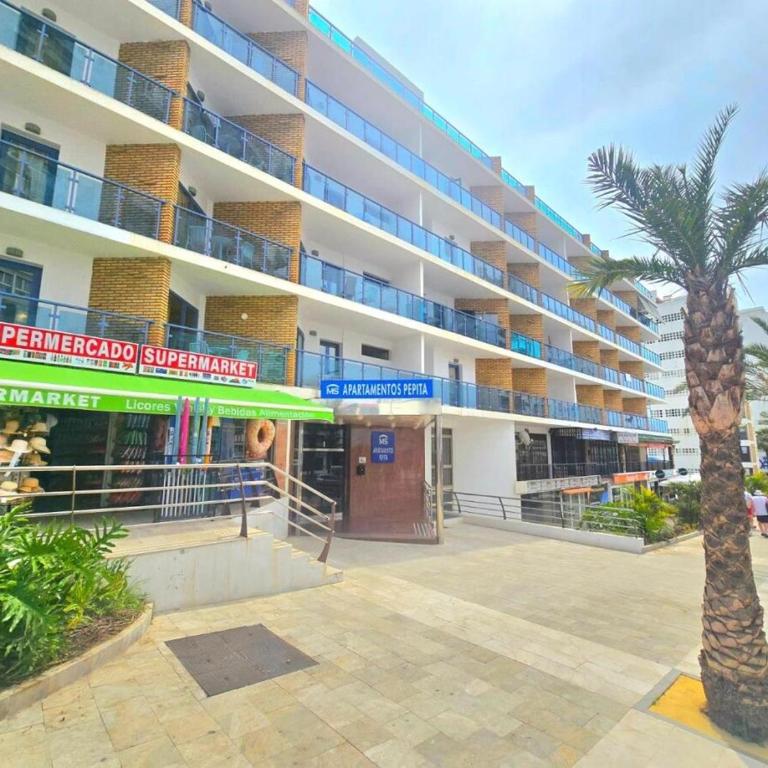Studio Pepitas with sea and pool views Steps from Puerta Marina and the beaches By NAMASTE ELITE - One-Bedroom Apartment - 32