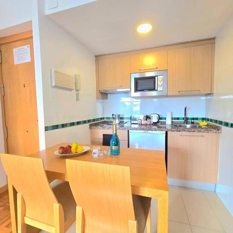 Studio Pepitas with sea and pool views Steps from Puerta Marina and the beaches By NAMASTE ELITE - One-Bedroom Apartment - 34