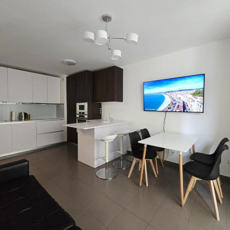 Nice Riquier 8 - Appartement 2 Chambres - 5