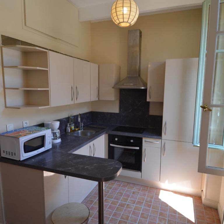 STE REPARATE - Cosy 2 pieces vue cathedrale - Appartement - 12