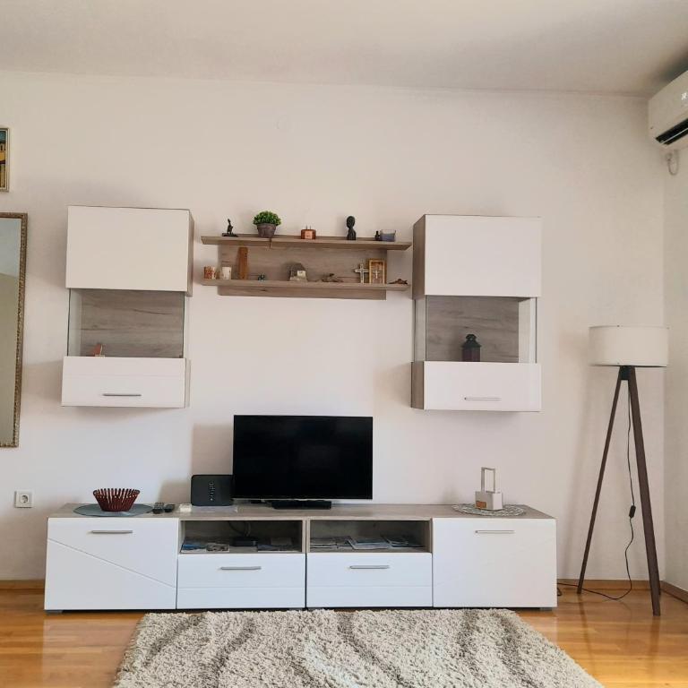 Apartment Sky Hill house 85 m2 - Two-Bedroom Apartment - 1