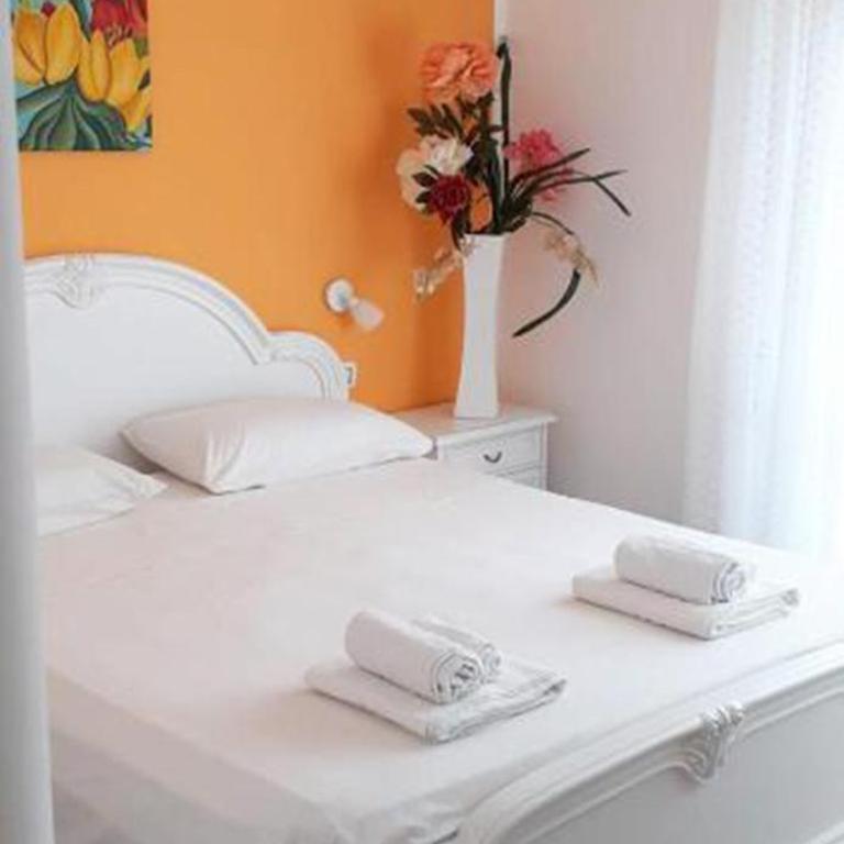 Le Nuage - Double Room with Balcony - 1