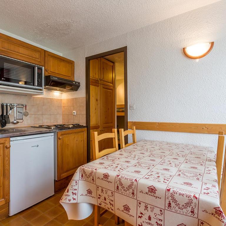 Appartement centre village, 4 pers, Parking, Wifi - FR-1-437-23 - Apartamento (4 adultos) - 16