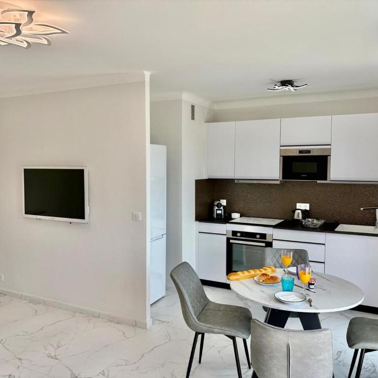 L'Etoile - Apartamento 1 dormitorio con vistas al mar y terraza - 12